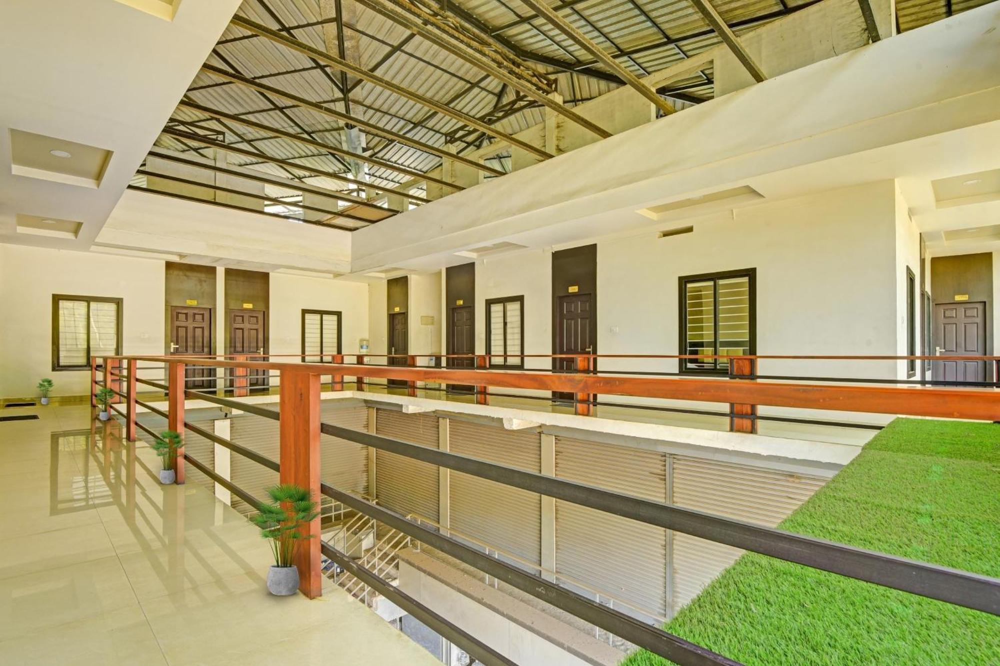 Hotel O Omassery Open Stay Thamarassery Exterior photo